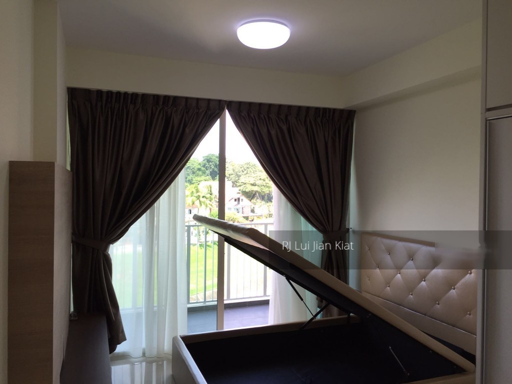 1 Canberra (D27), Condominium #150661112